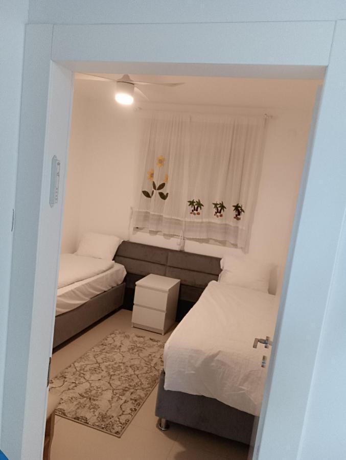 עכו דירה חדשה ליד הים- Akko-Brand New Apartment 외부 사진